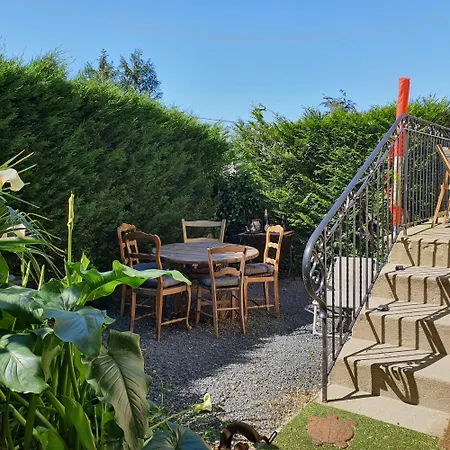 Aloha Chez Kirsten Coutances