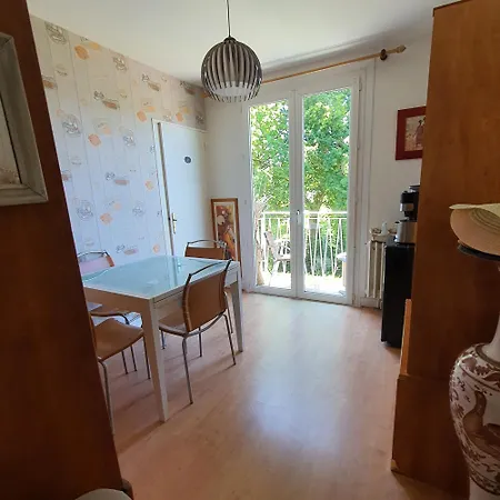 Aloha Chez Kirsten Bed & Breakfast Coutances